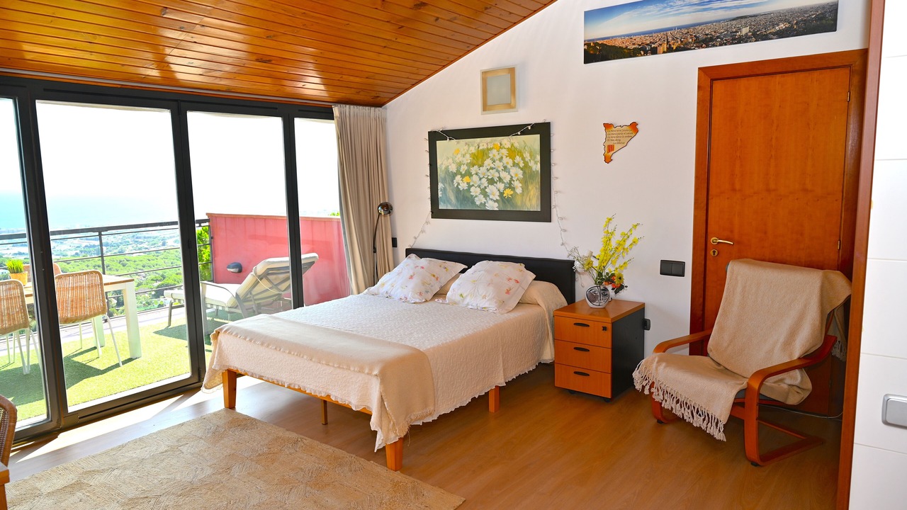 Photo of Bedroom in Cabrils
