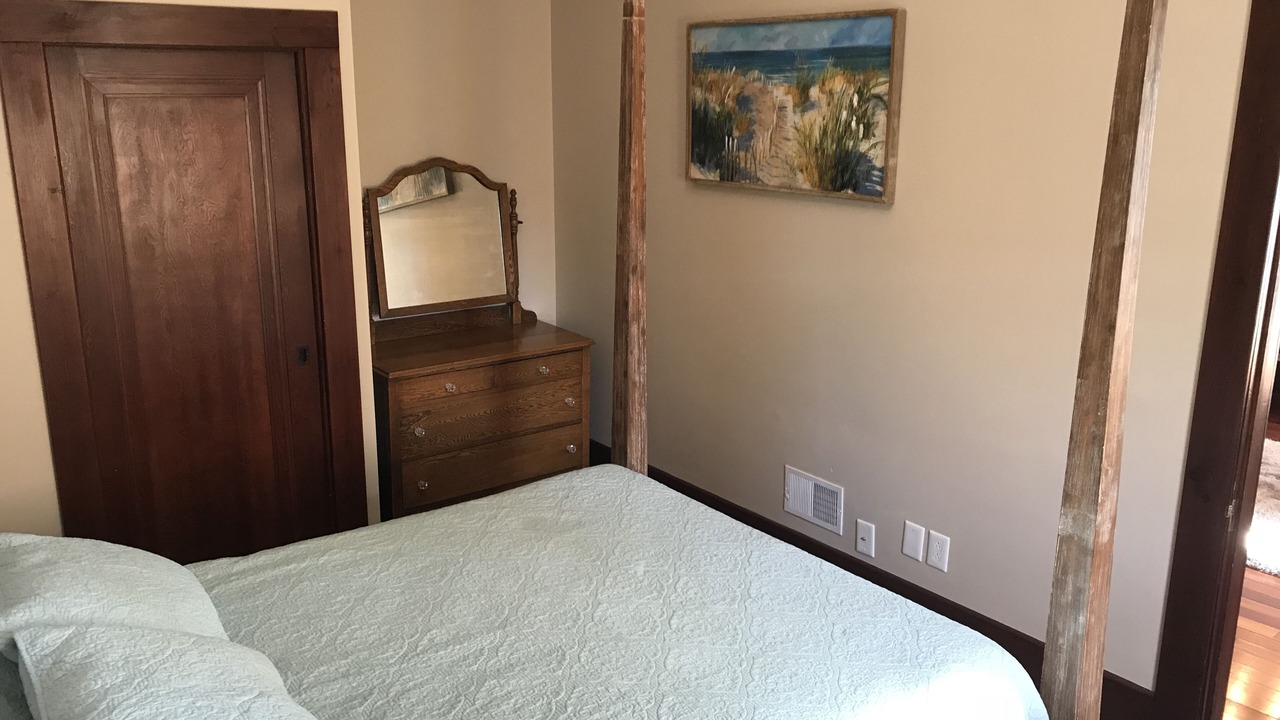Photo of Bedroom in Pentwater
