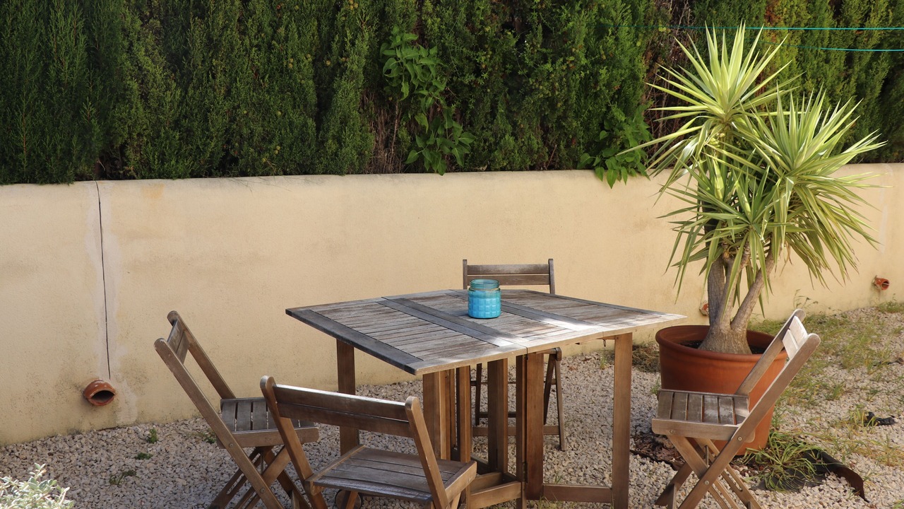 Photo of Outdoor in Moravit