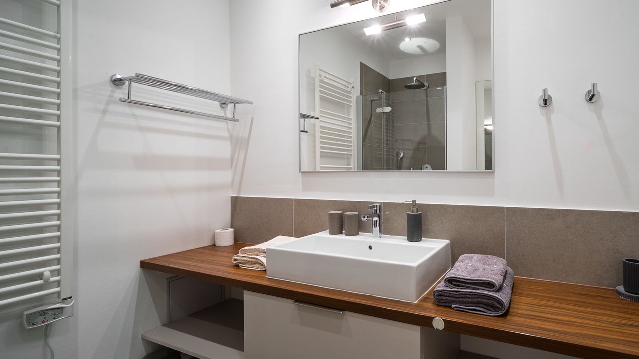 Photo of Bathroom in Slatine