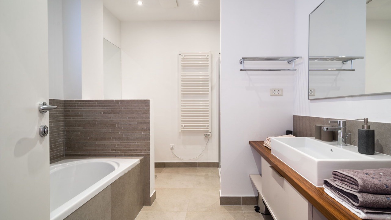 Photo of Bathroom in Slatine