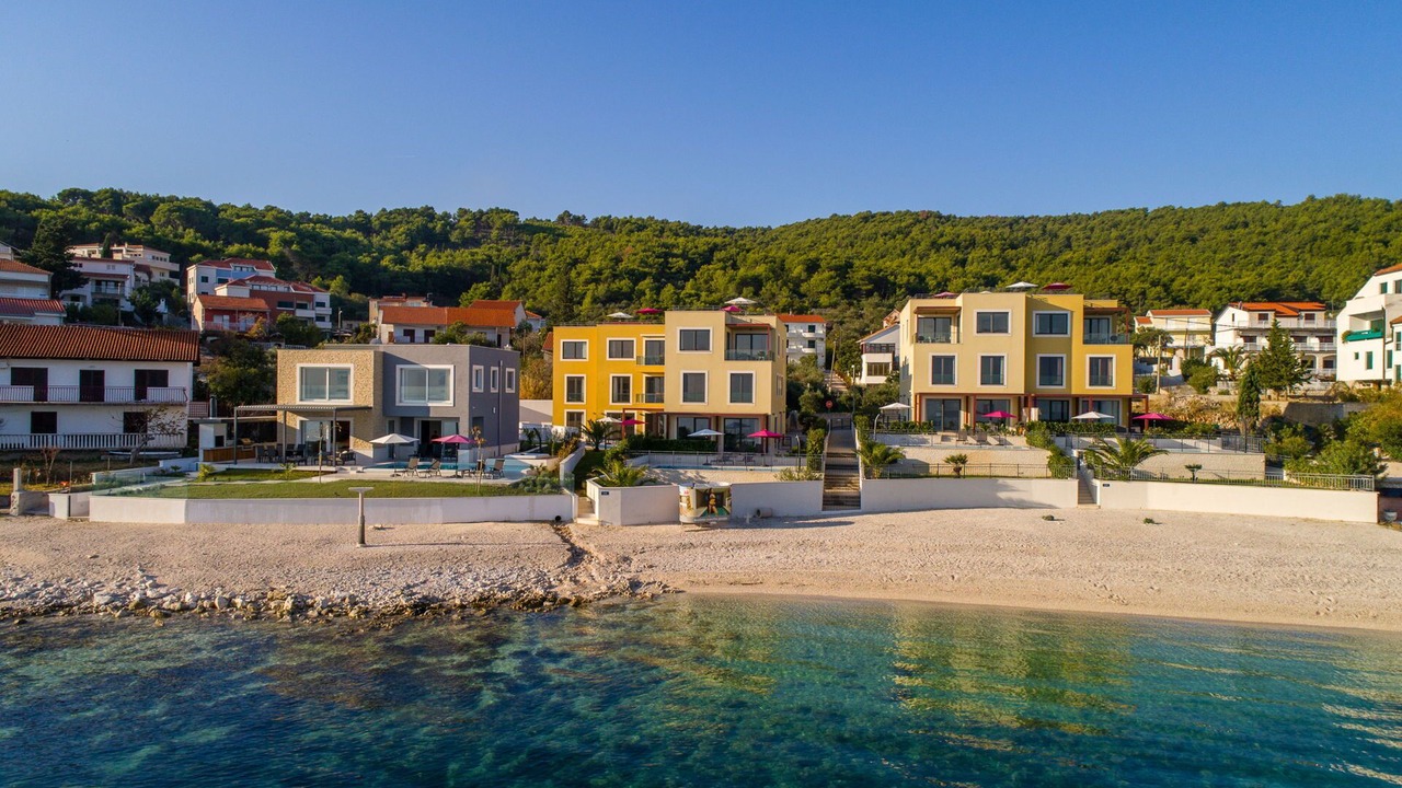 Photo of Outdoor in Slatine