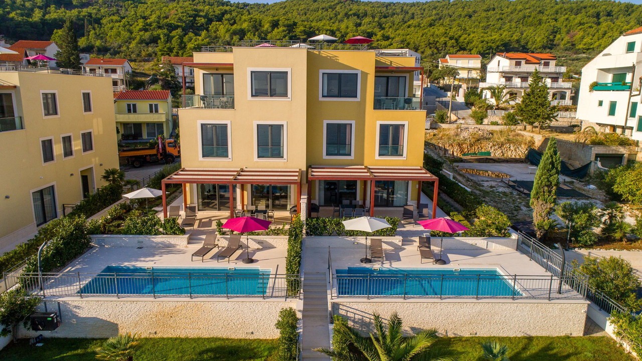 Photo of Outdoor in Slatine