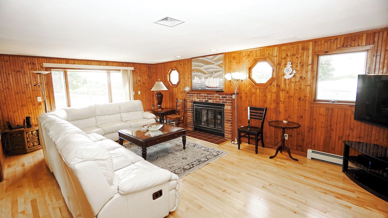Photo of Bedroom in South Yarmouth