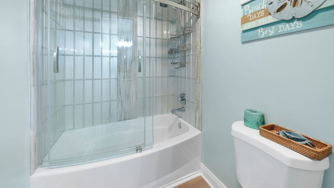 Photo of Bathroom in Thomas Drive