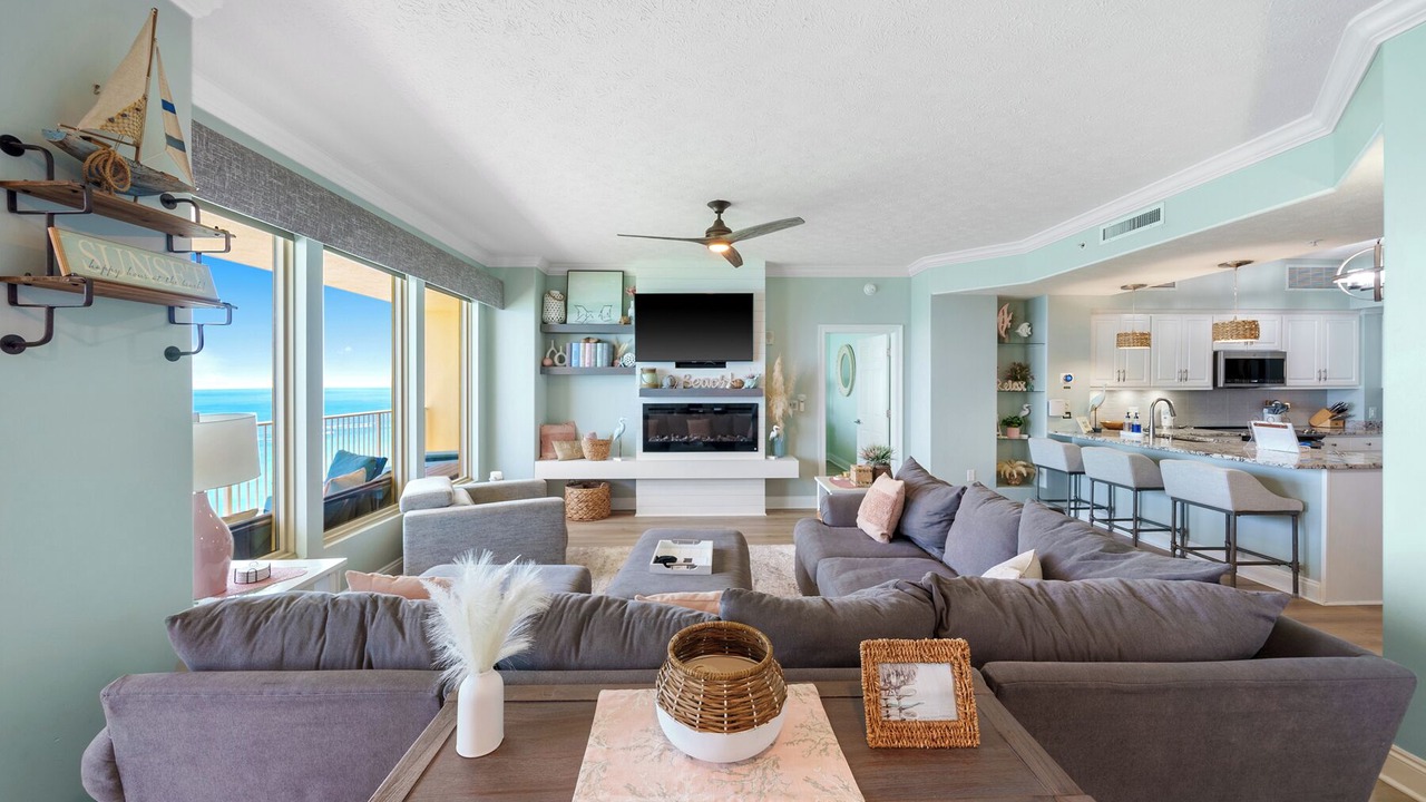 Photo of Livingroom in Thomas Drive
