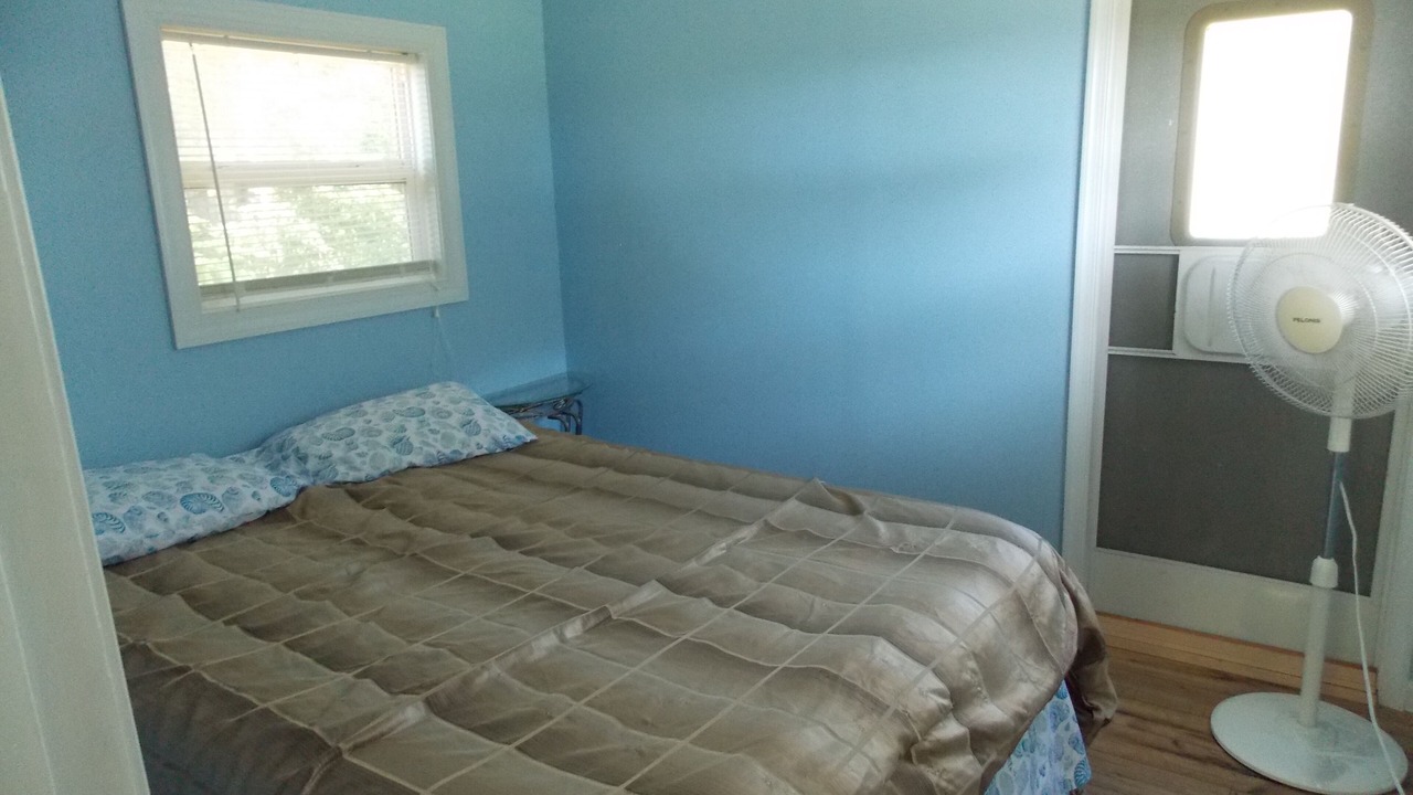 Photo of Bedroom in Silver Beach