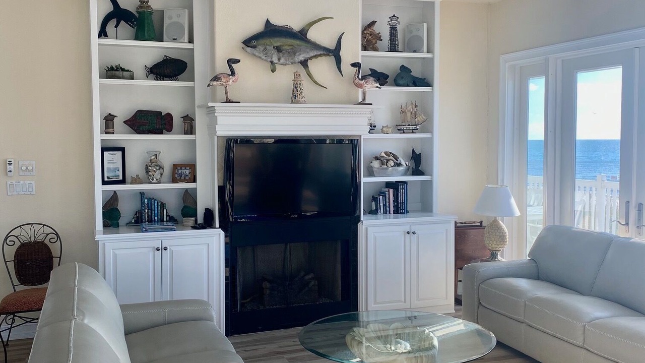 Photo of Livingroom in Treasure Beach Village