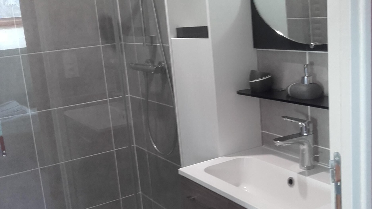 Photo of Bathroom in Tregastel