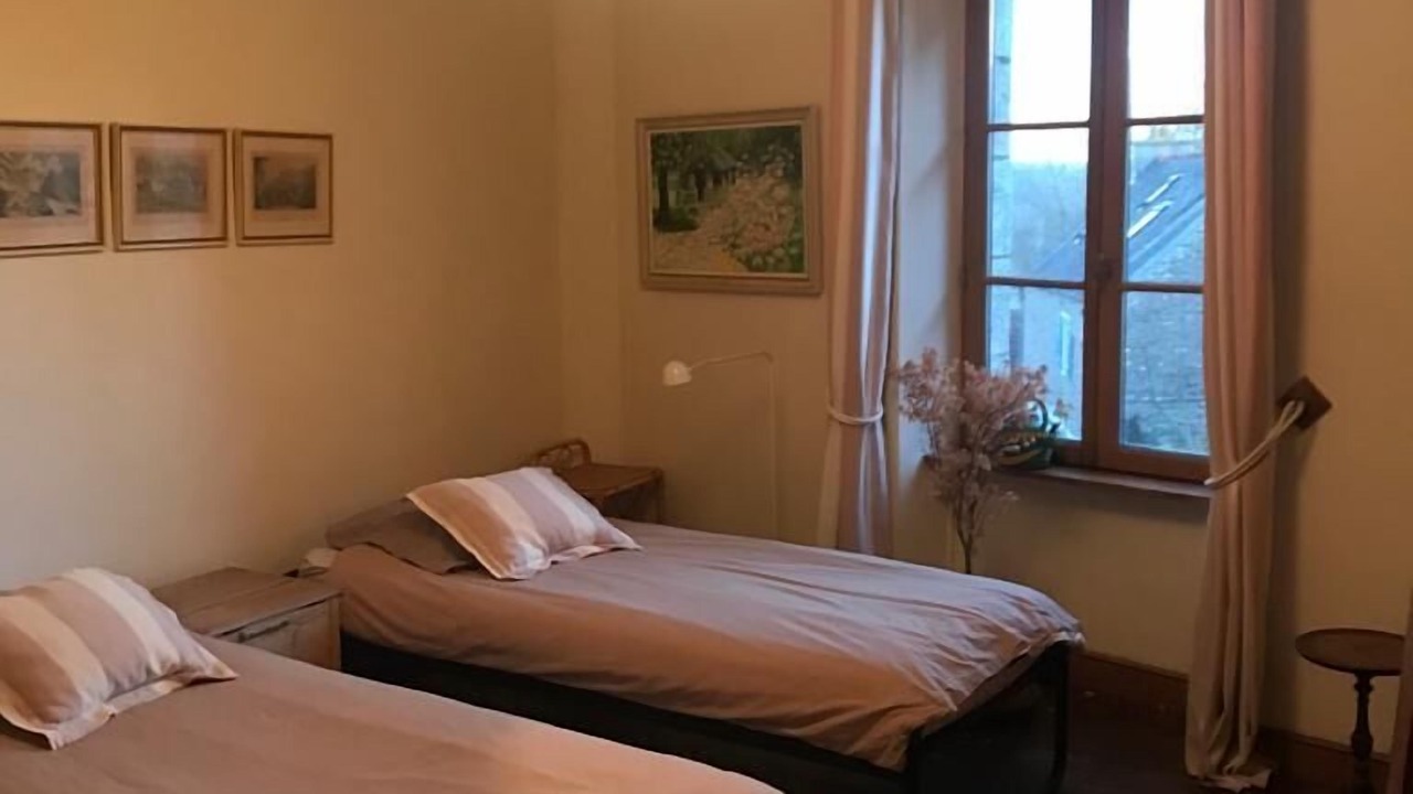 Photo of Bedroom in Plouer-sur-Rance