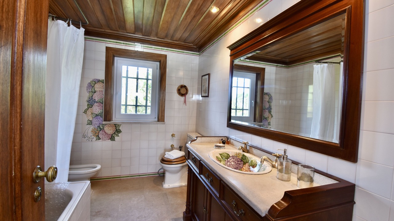 Photo of Bathroom in Monserrate