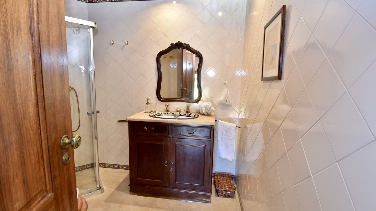 Photo of Bathroom in Monserrate