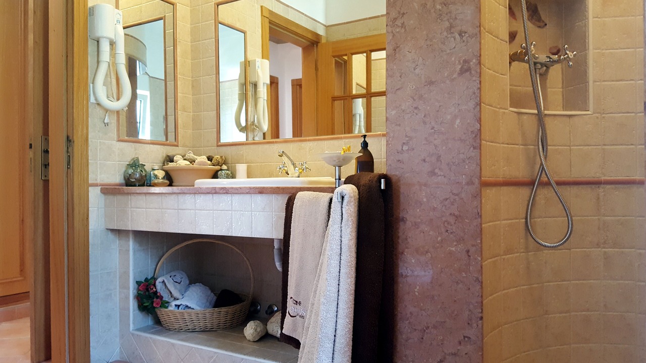 Photo of Bathroom in Carvoeiro