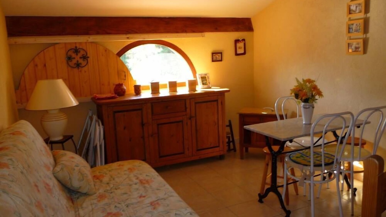 Photo of Livingroom in Bedarrides
