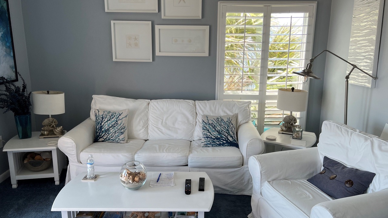 Photo of Livingroom in Butler Beach