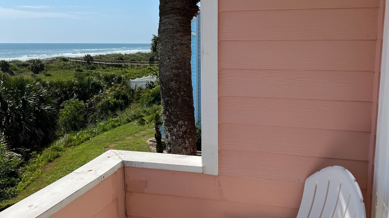Photo of Patio Balcony in Butler Beach