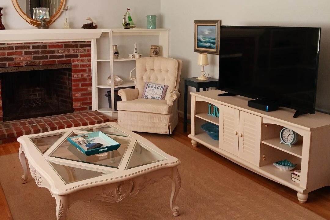 Photo of Livingroom in South Yarmouth