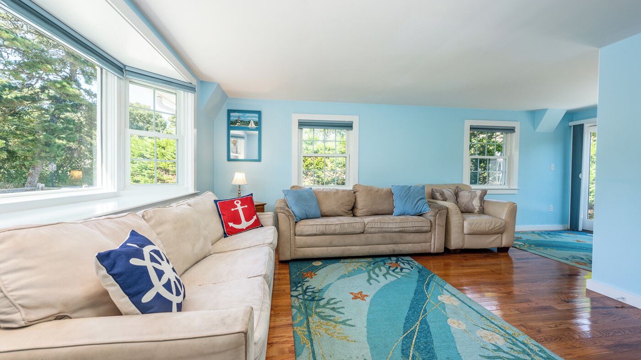 Photo of Livingroom in Dennis Port