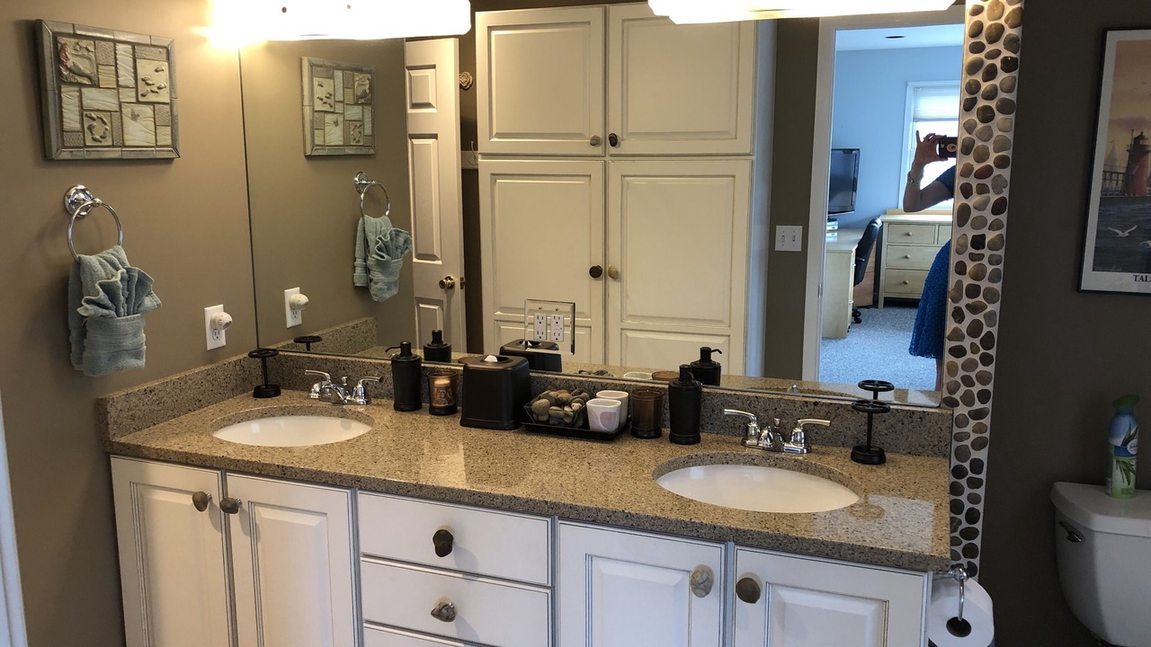Photo of Bathroom in South Haven