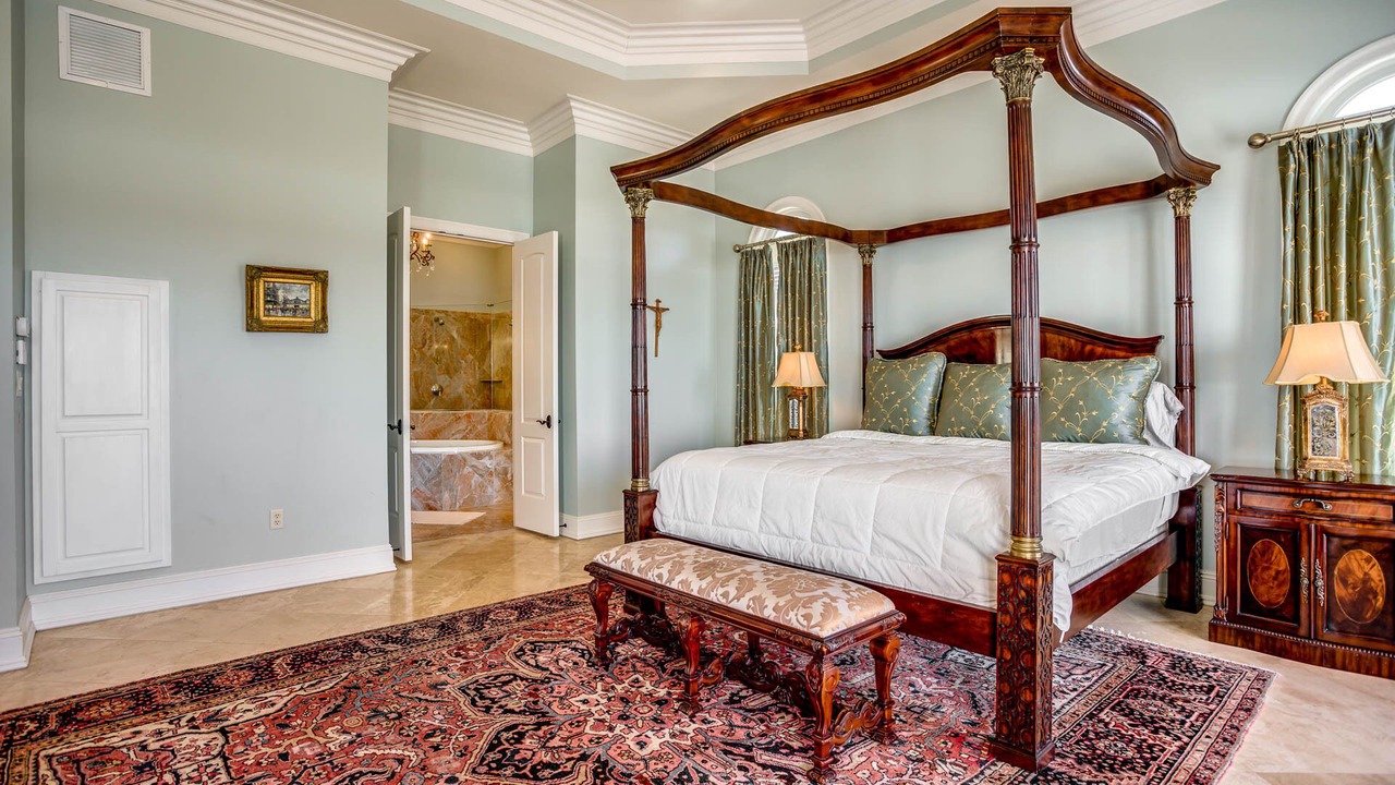 Photo of Bedroom in Seacrest