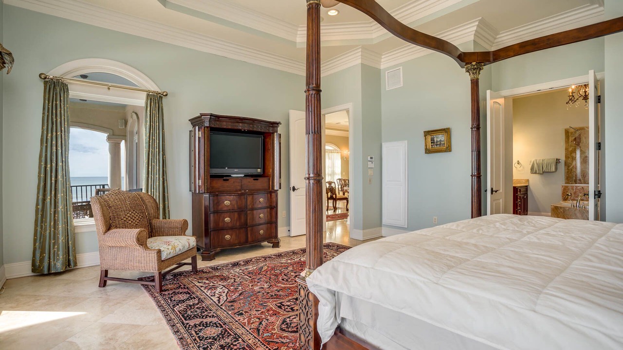 Photo of Bedroom in Seacrest