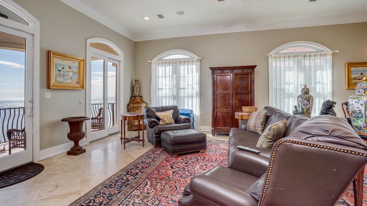Photo of Livingroom in Seacrest