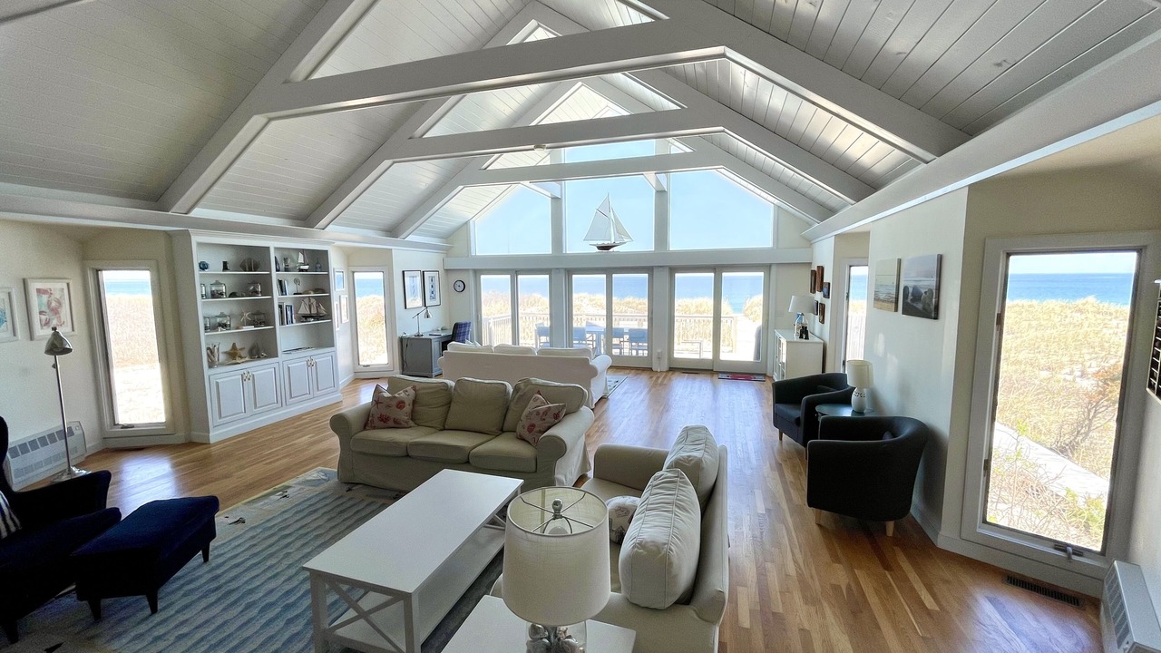 Photo of Livingroom in East Sandwich