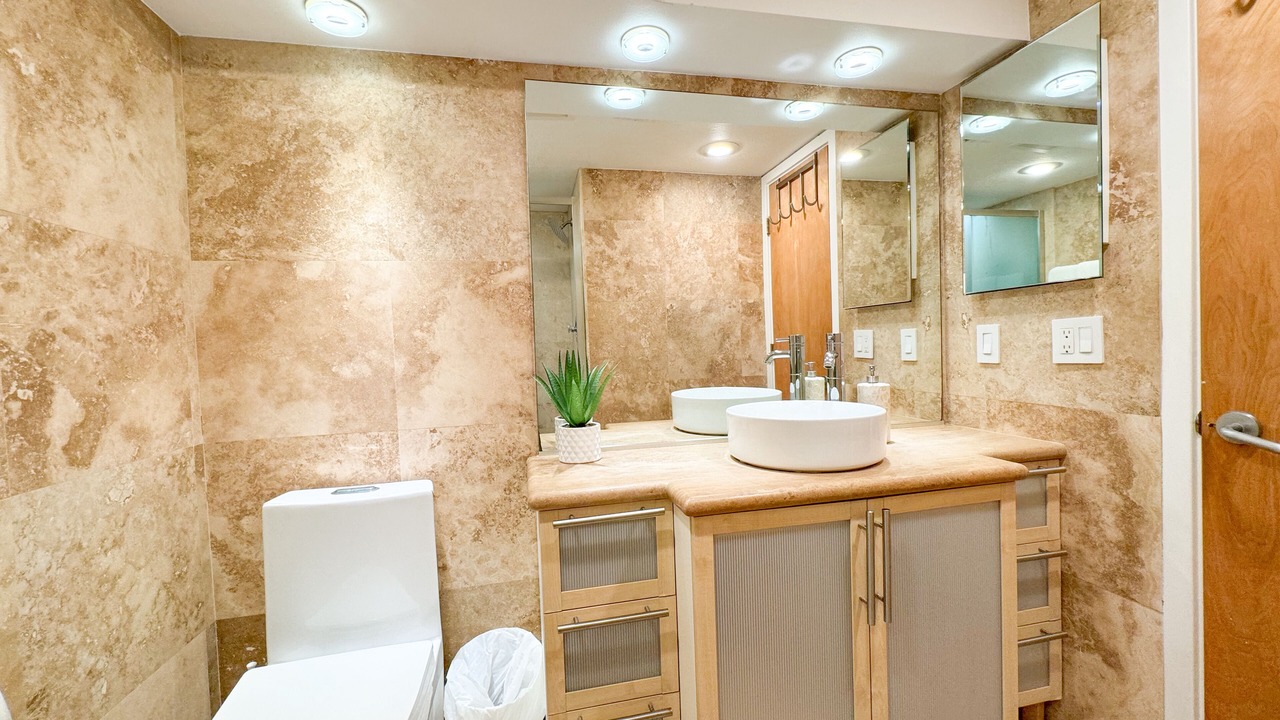 Photo of Bathroom in Bradenton Beach