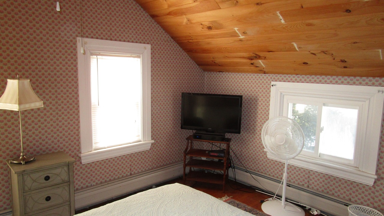 Photo of Bedroom in Alexandria Bay