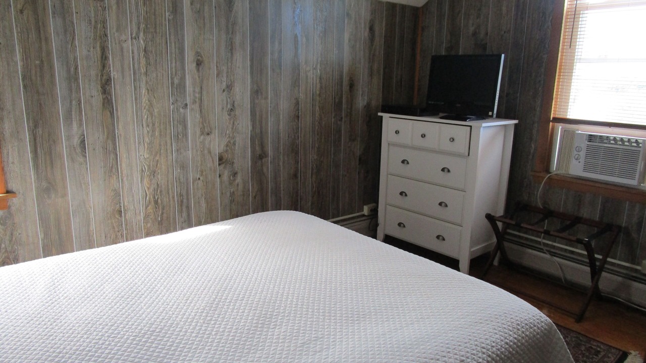 Photo of Bedroom in Alexandria Bay