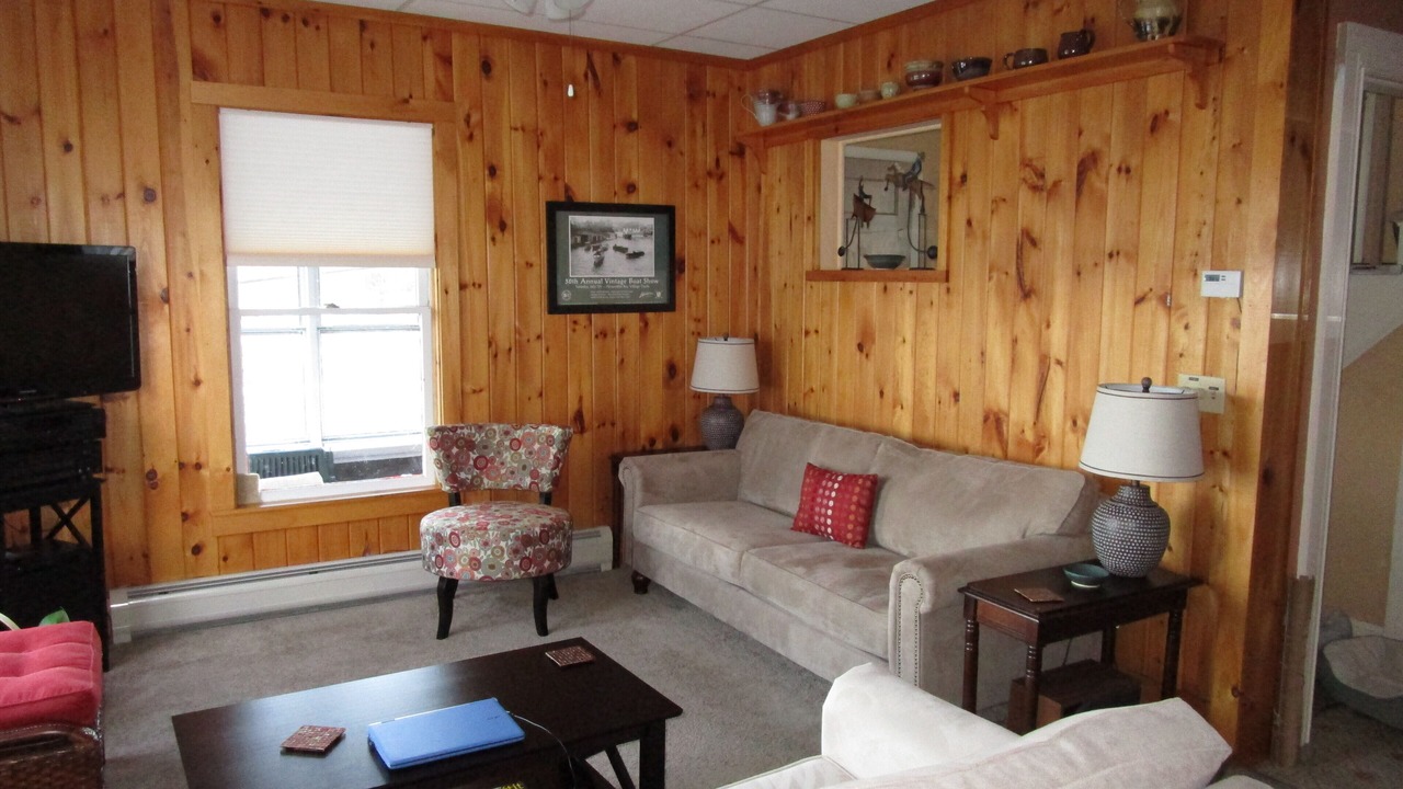 Photo of Livingroom in Alexandria Bay
