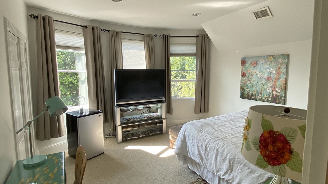 Photo of Bedroom in New Rochelle