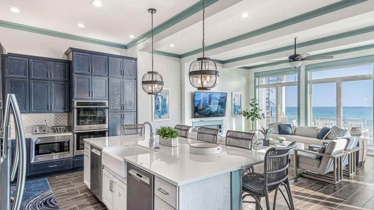 Photo of Bedroom in Hollywood Beach