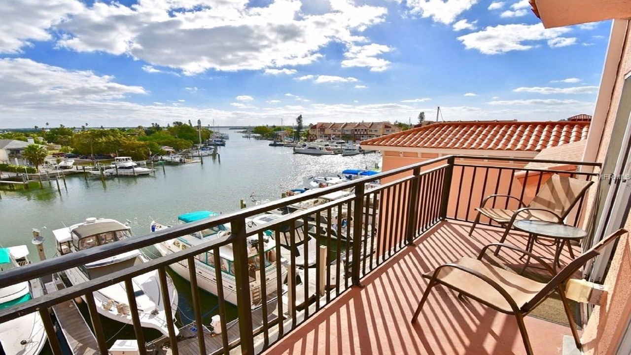 Photo of Patio Balcony in Madeira Beach