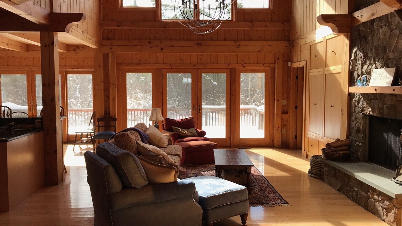 Photo of Livingroom in Lee