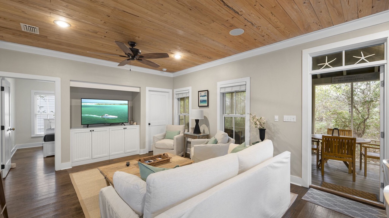 Photo of Livingroom in Seacrest