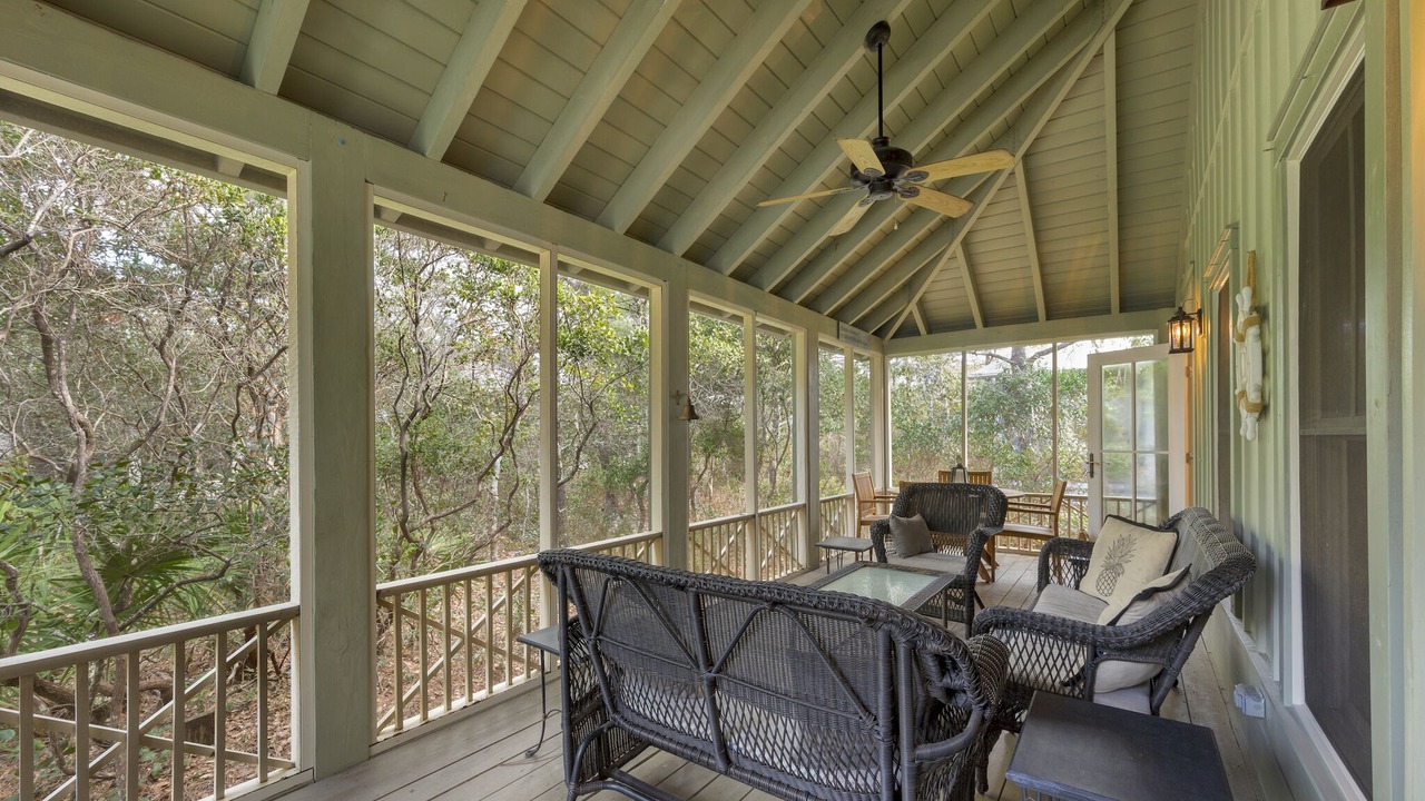 Photo of Patio Balcony in Seacrest