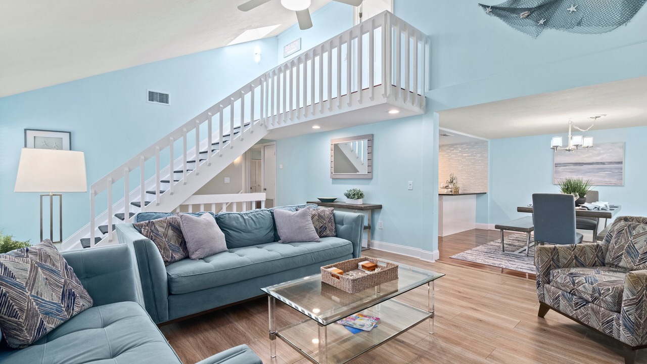 Photo of Patio Balcony in Bay Isle