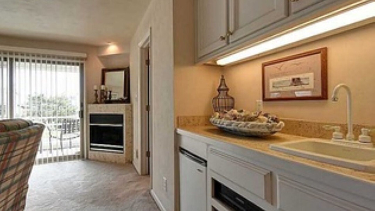 Photo of Livingroom in Croatan Beach