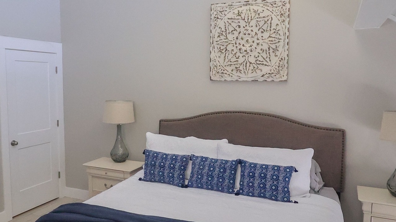 Photo of Bedroom in Seacrest