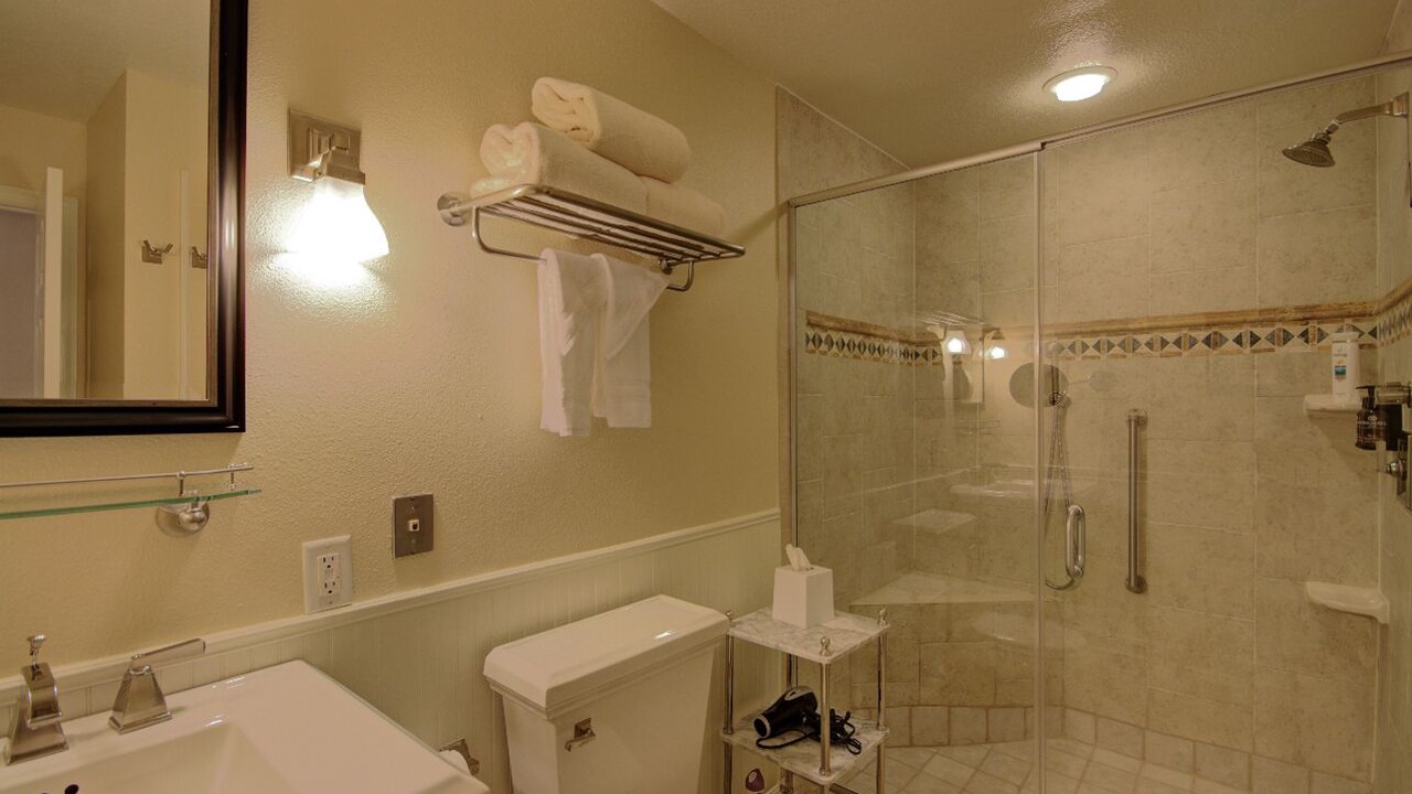 Photo of Bathroom in Kingsmill