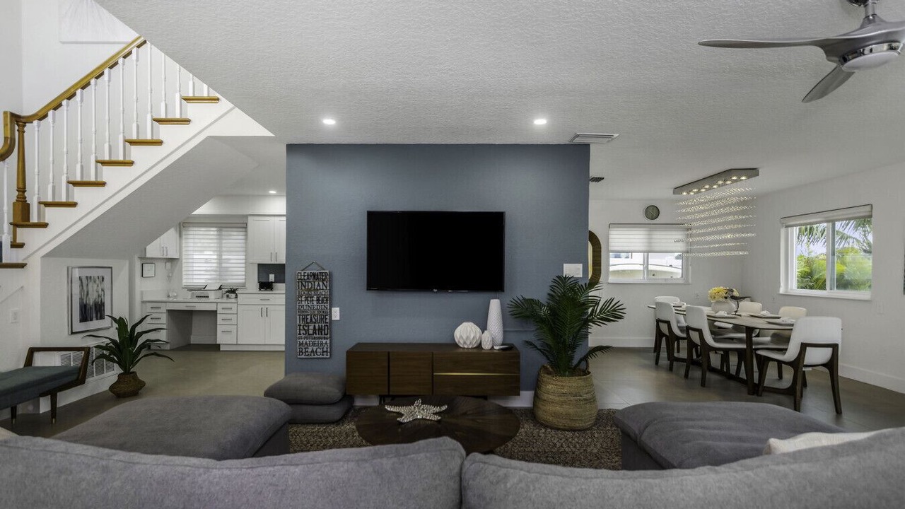 Photo of Bedroom in Indian Rocks Beach