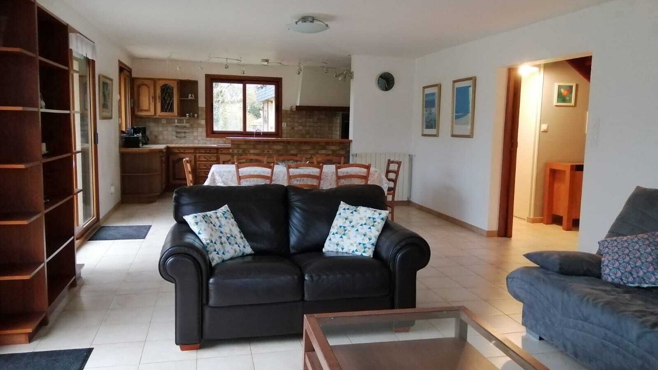 Photo of Livingroom in Pludual