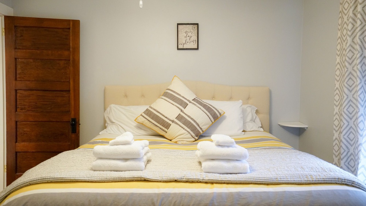 Photo of Bedroom in West Fairfax