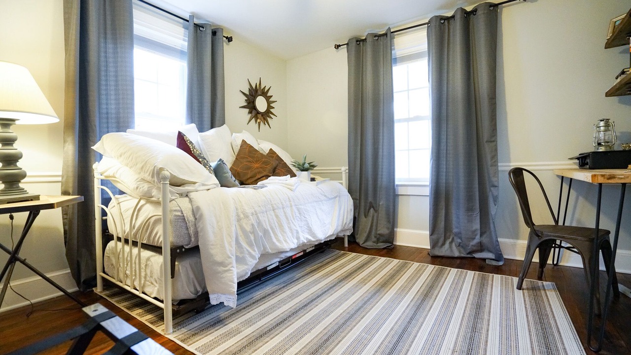 Photo of Bedroom in West Fairfax
