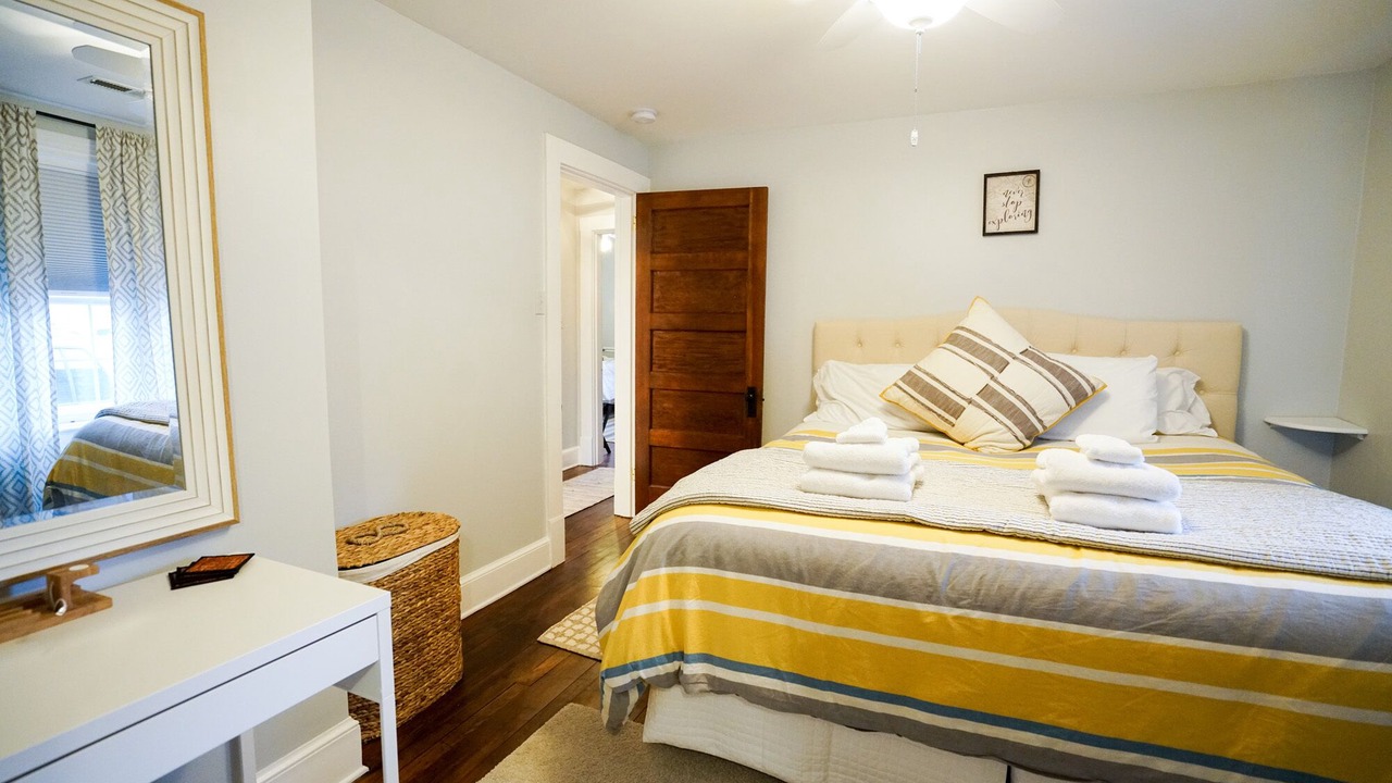 Photo of Bedroom in West Fairfax