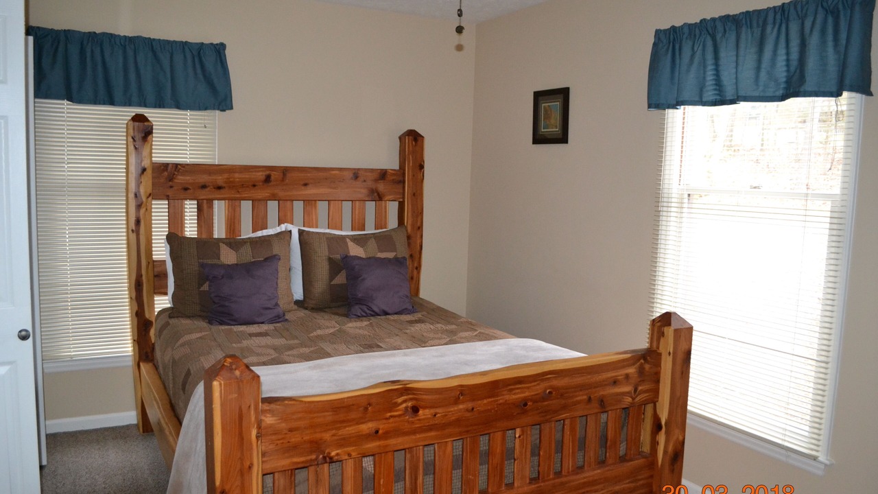 Photo of Bedroom in Massanutten