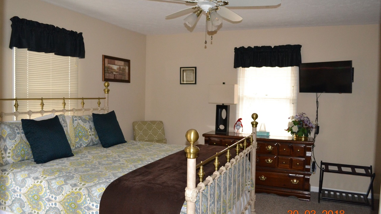 Photo of Bedroom in Massanutten