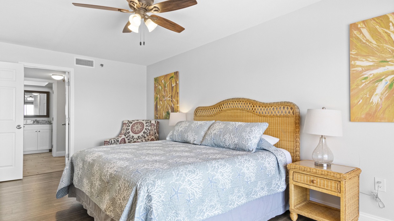 Photo of Bedroom in Madeira Beach