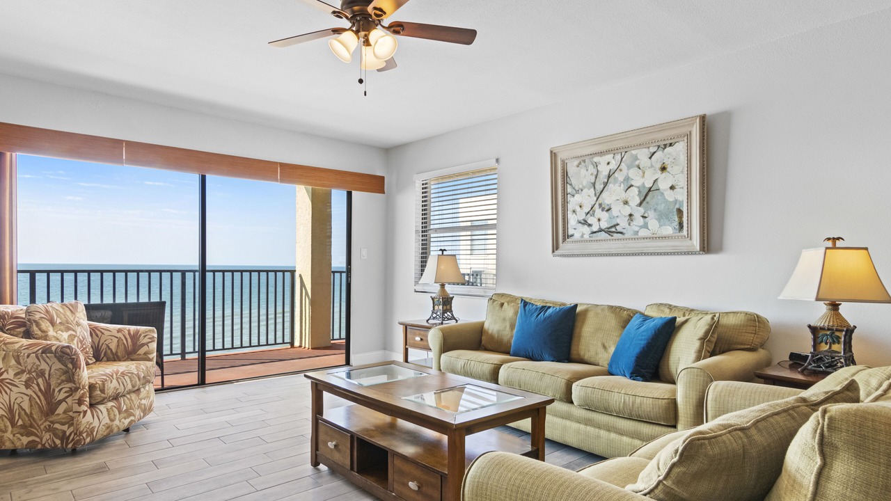 Photo of Livingroom in Madeira Beach